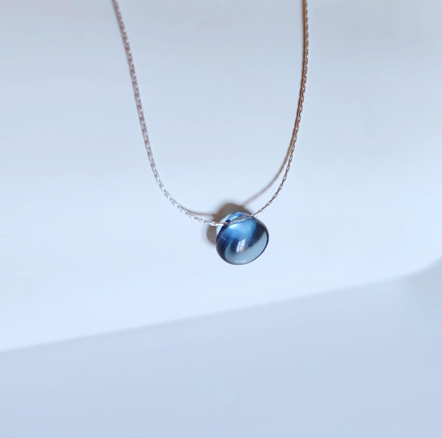 London Blautopas Tropfen, filigrane Halskette mit Topas Anhänger