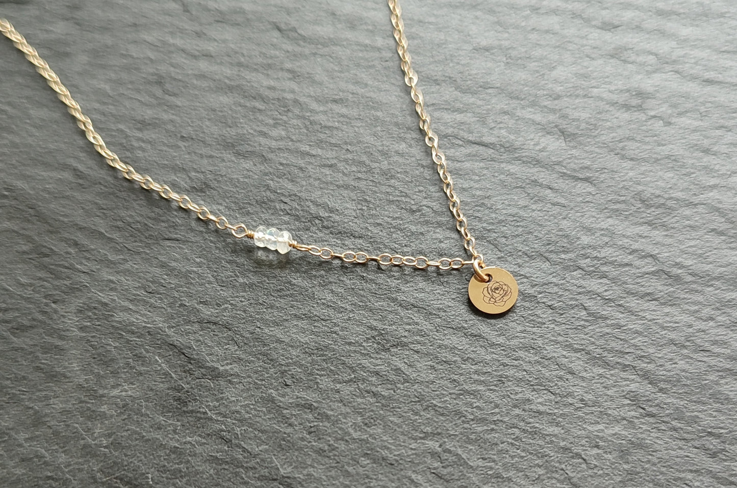 Personalisierte Halskette mit Geburtsstein und Geburtsblume, 925 Sterling Silber, Gold Filled und Roségold filled