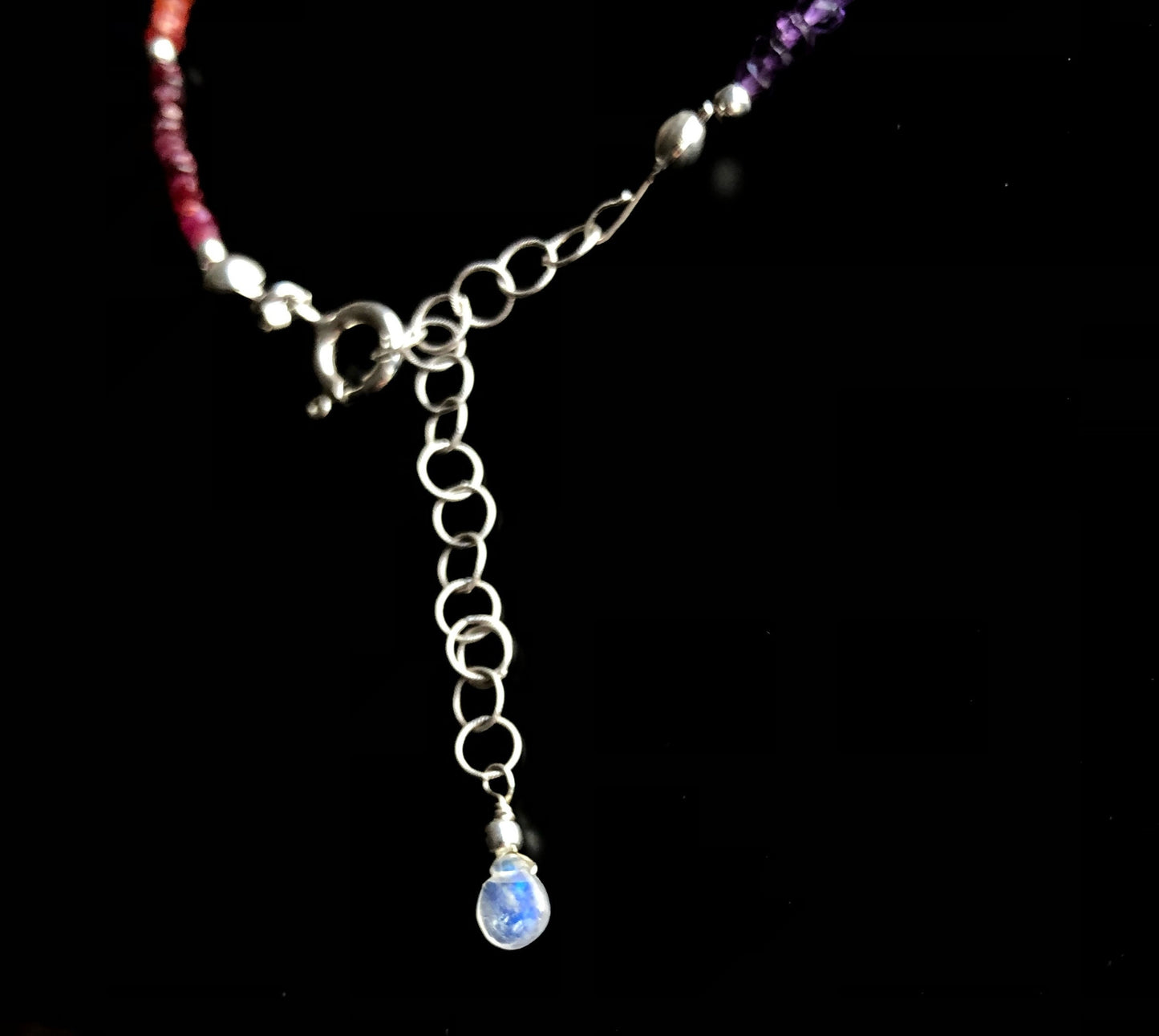 Chakra Regenbogen Armband mit Farbverlauf,  Geburtssteine Mondstein, Smaragd Rubin Saphir, Schmuck Geschenke für Frauen