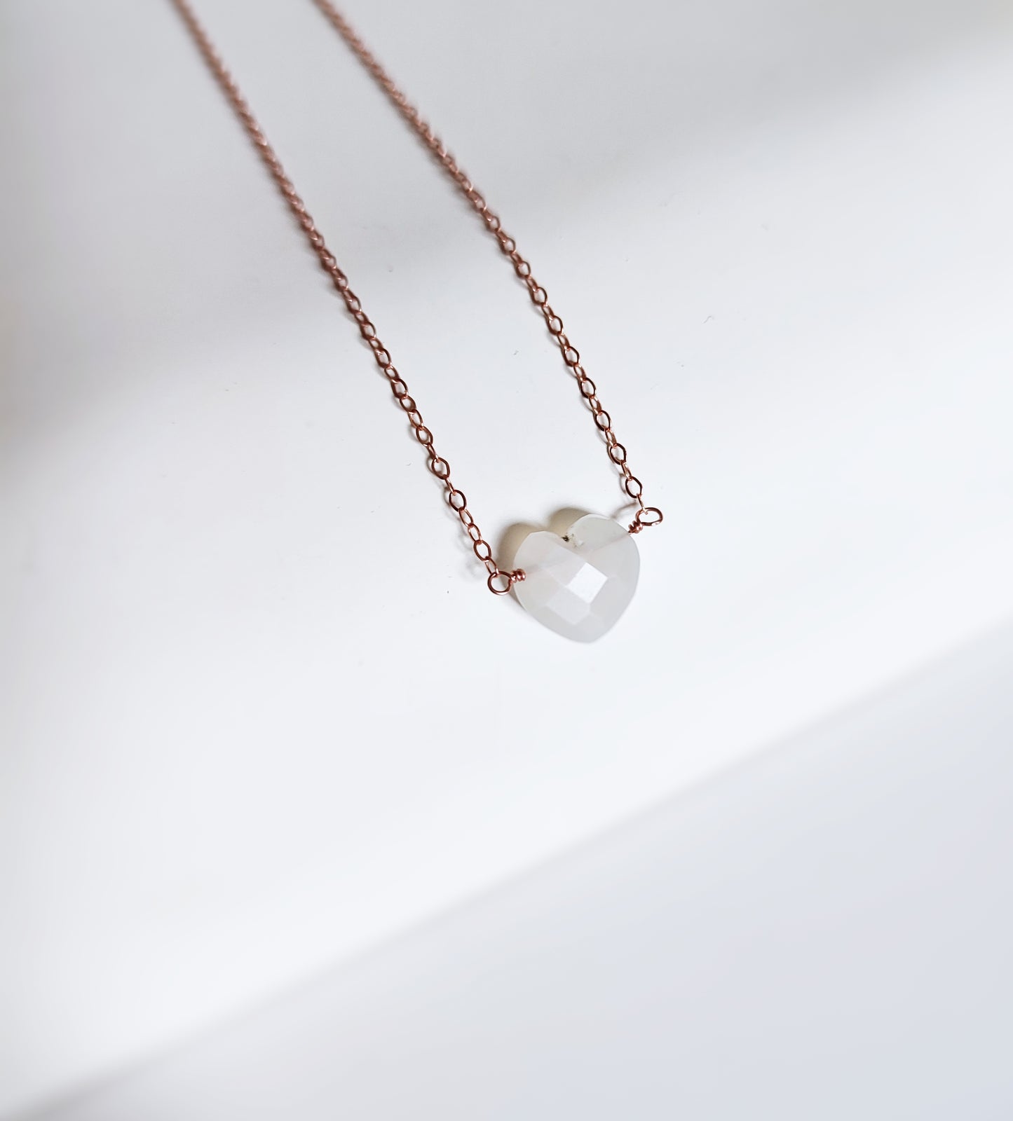 Mondstein Herz Halskette