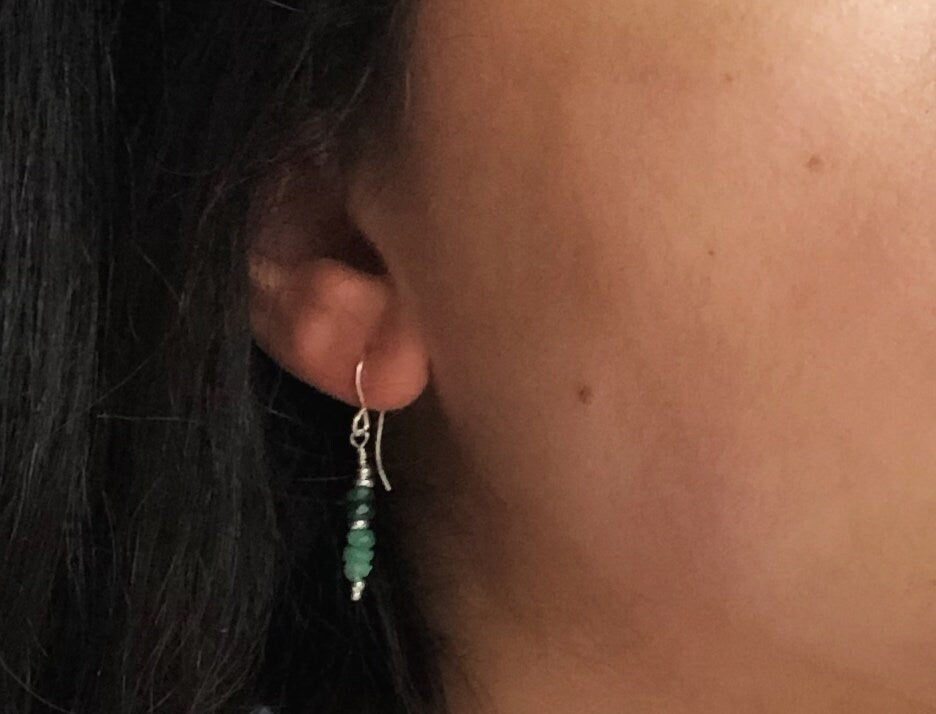 Ombré Smaragd Ohrringe mit Farbverlauf, 925 Sterling Silber, Goldfill Ohrstecker, Rosègold, Mai Geburtsstein Geburtstagsgeschenk für Frauen