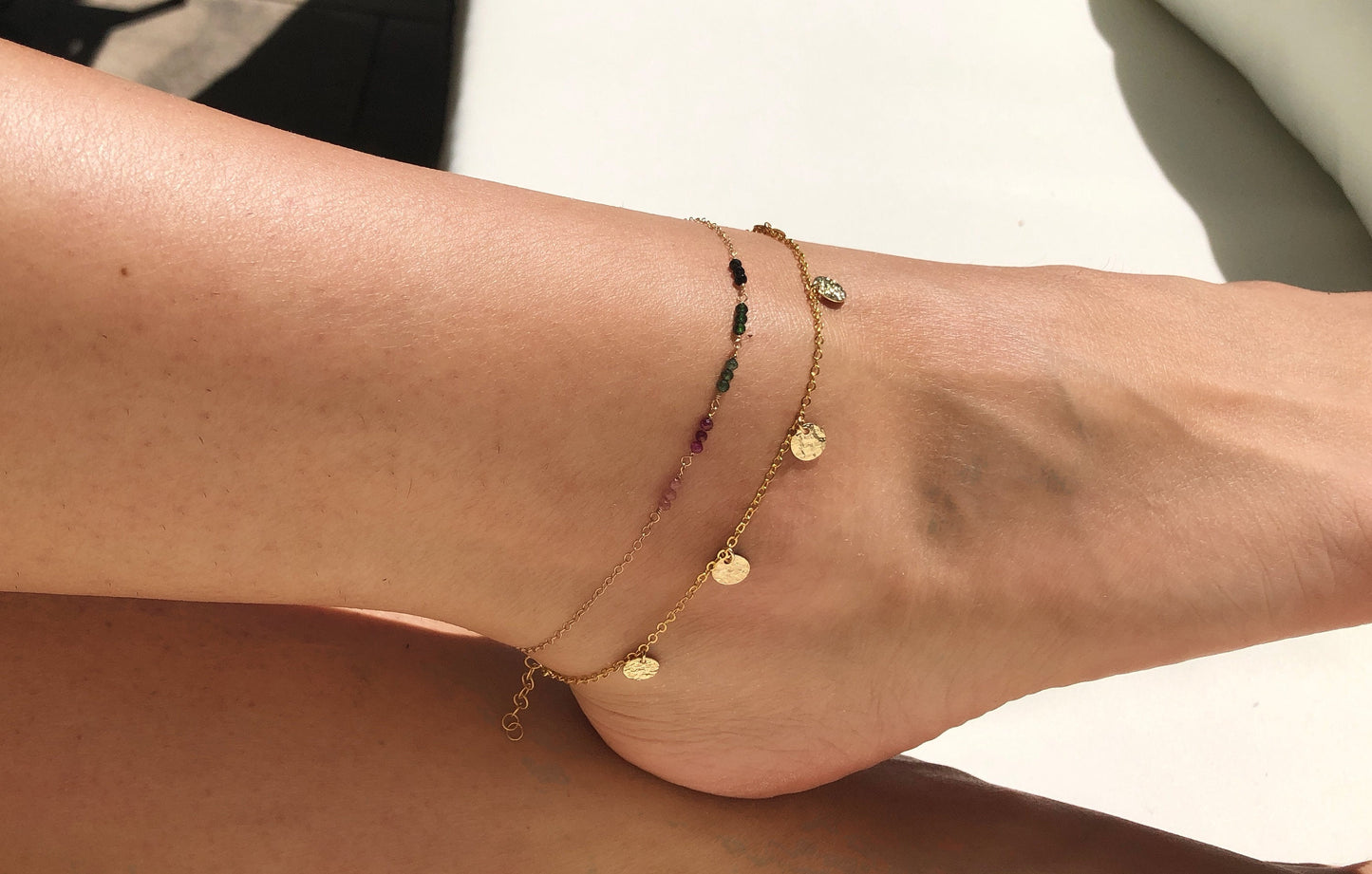 Zartes Fußkettchen mit Turmalin, Bunter Turmalin, Schmuck für den Sommer