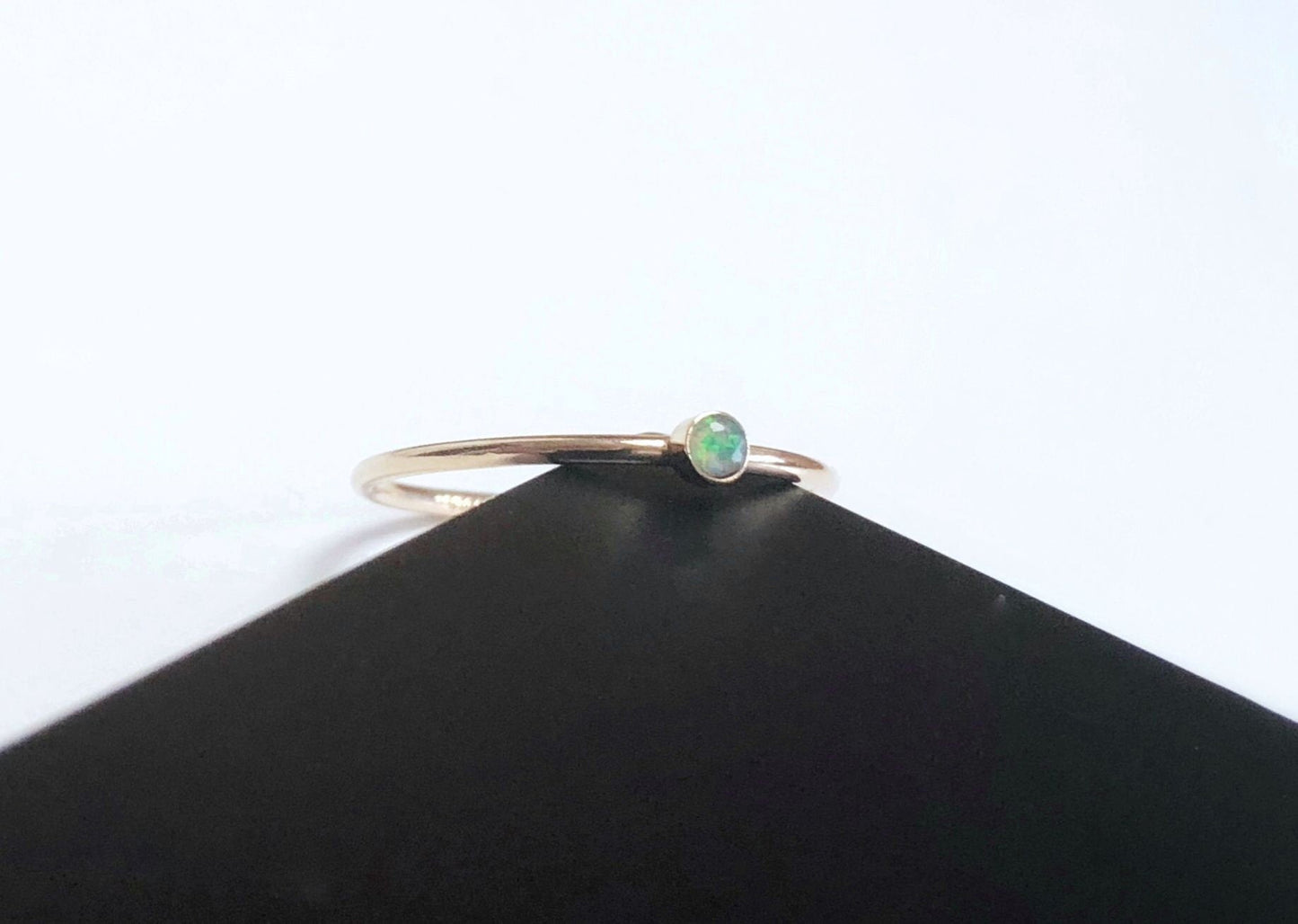 Opal Stapelring in Gold Filled, Sterling Silber, Roségold, Schmaler Ring mit Feueropal, Oktober Geburtsstein