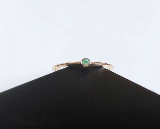 Opal Stapelring in Gold Filled, Sterling Silber, Roségold, Schmaler Ring mit Feueropal, Oktober Geburtsstein