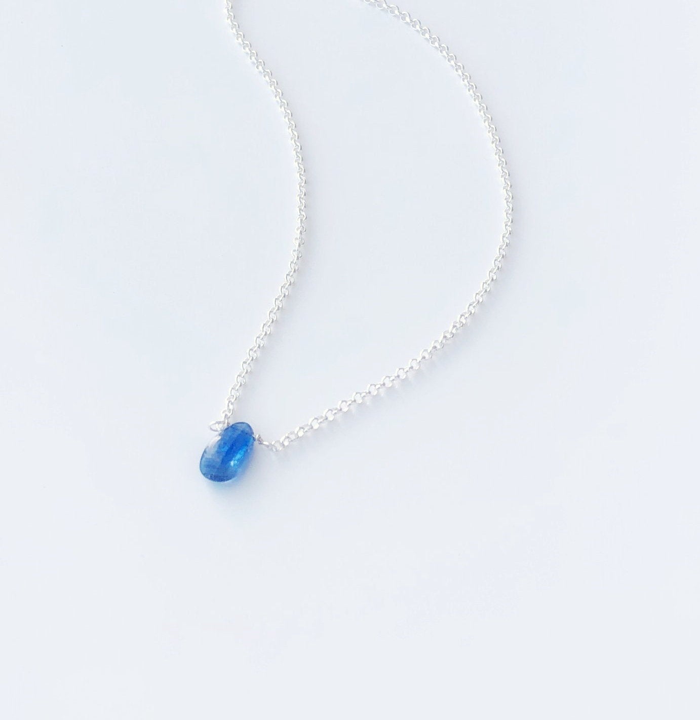 Kyanit Halskette, Stein der Entspannung und Meditation