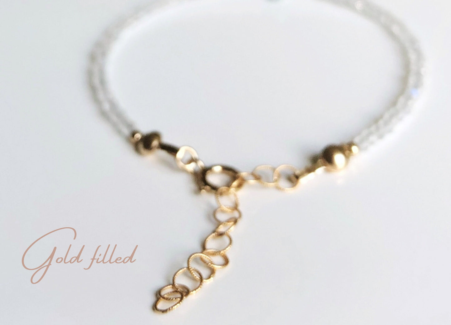 Mondstein Armband mit Aquamarin Rohstein, Filigranes Armband mit Mondstein Perlen, Juni Geburtsstein, Geburtstagsgeschenke