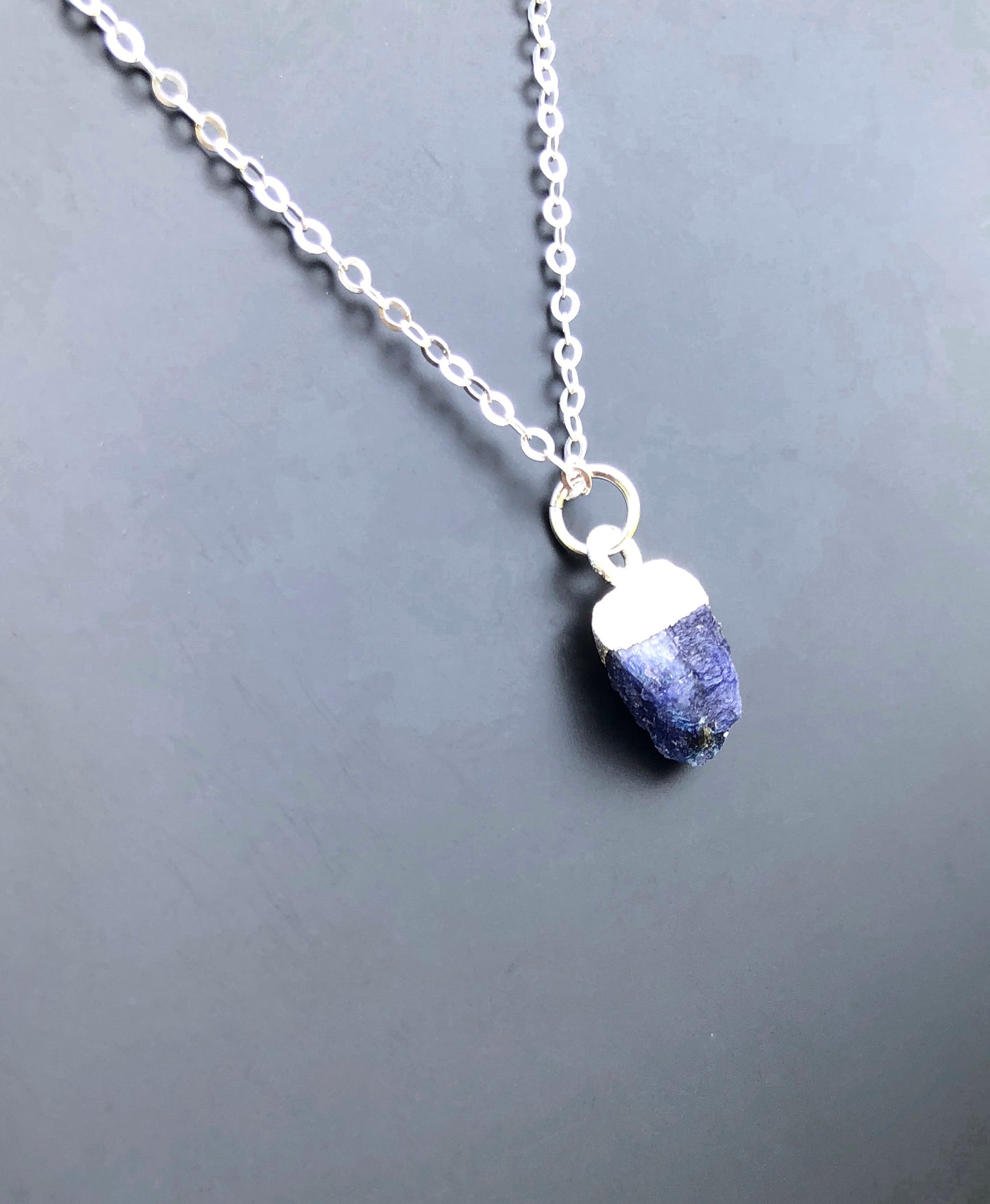 Saphir Rohstein Anhänger