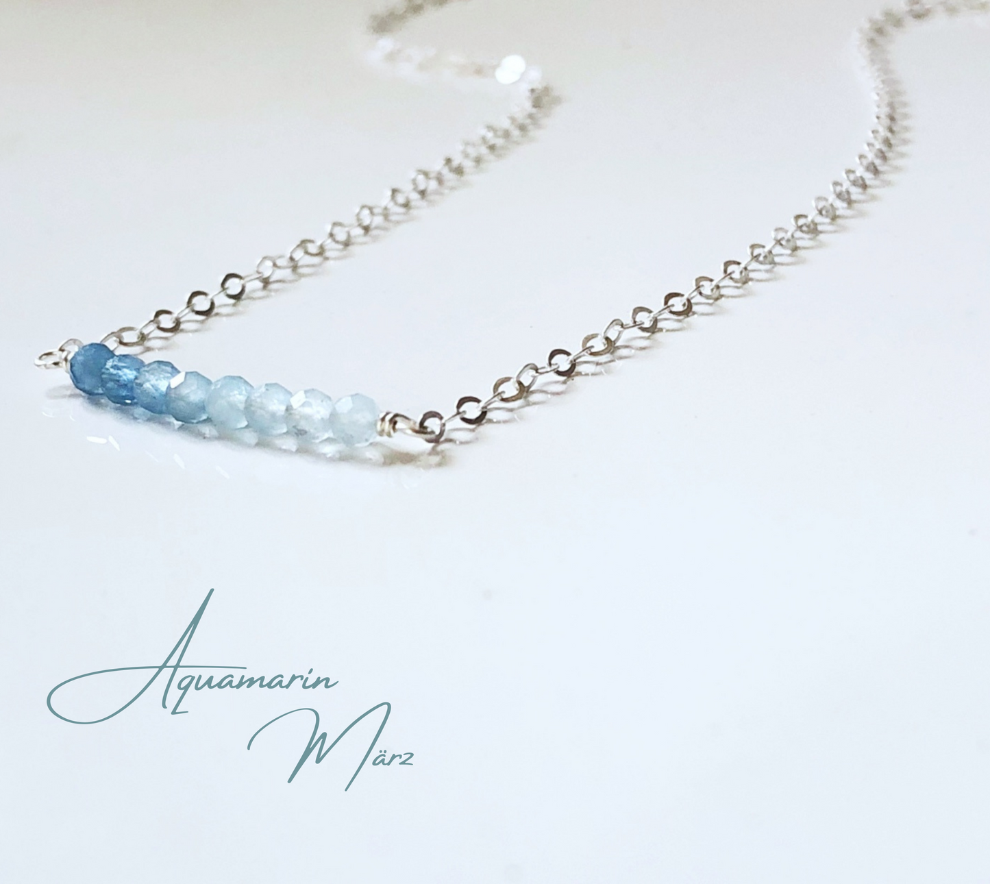 Aquamarin Kette mit Farbverlauf, März Geburtsstein